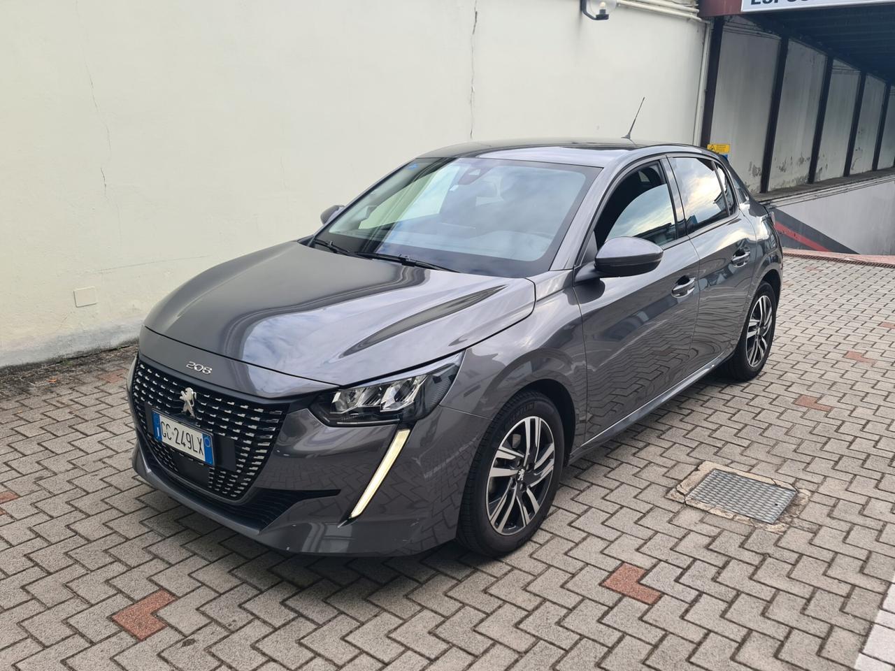 Peugeot 208 BlueHDi 100 5 porte Allure - Unicoprop.