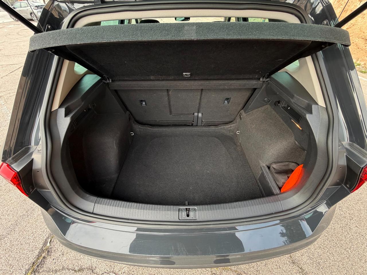 Volkswagen Tiguan/1.6 TDI 116CV/CAR PLAY/17"