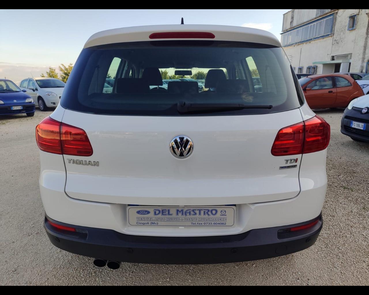 VOLKSWAGEN Tiguan 1ª serie - Tiguan 2.0 TDI 110 CV Trend & Fun BlueMoti