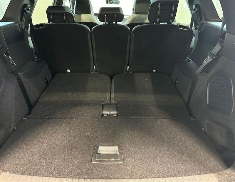 Peugeot 5008 Hybrid 136 e-DCS 6 GT
