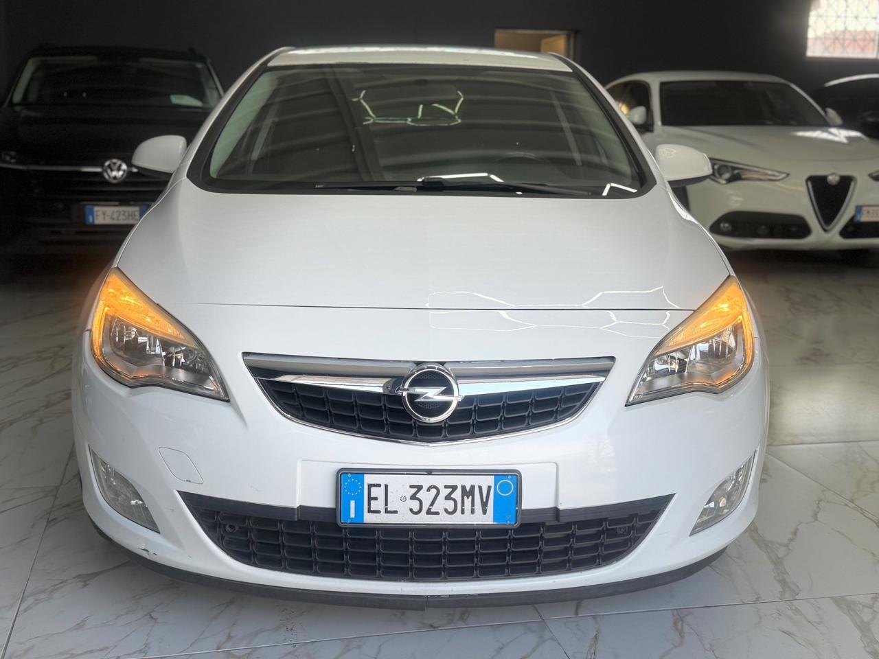 Opel Astra 1.7 CDTI 110CV 5 porte Elective