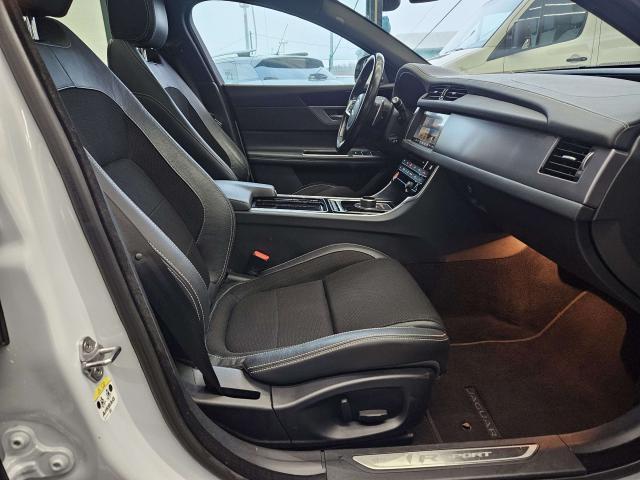 Jaguar XF XF II Sportbrake Sportbrake 2.0d i4 Portfolio