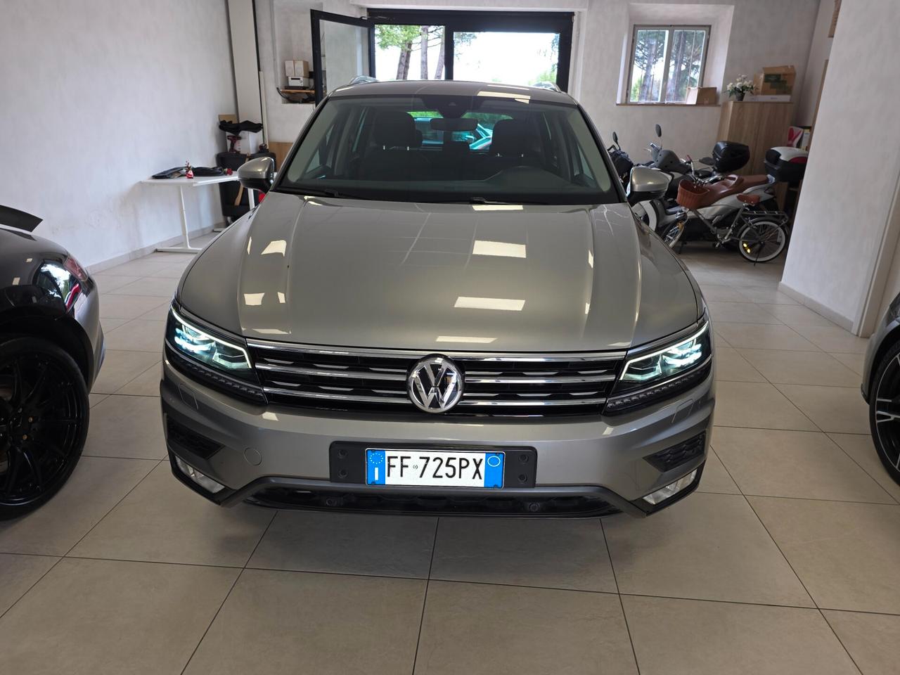 Volkswagen Tiguan 2.0 TDI SCR DSG 4MOTION Executive BMT