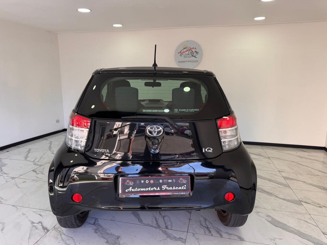 Toyota iQ 1.0-garantita
