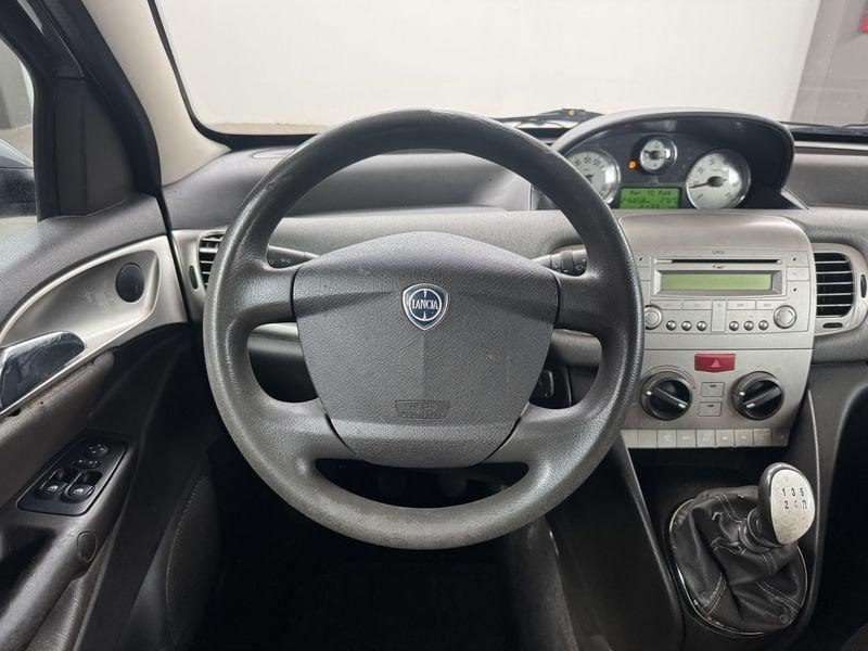 Lancia Ypsilon 1.2 8v Platino NEOPATENTATI FRIZIONE NUOVA