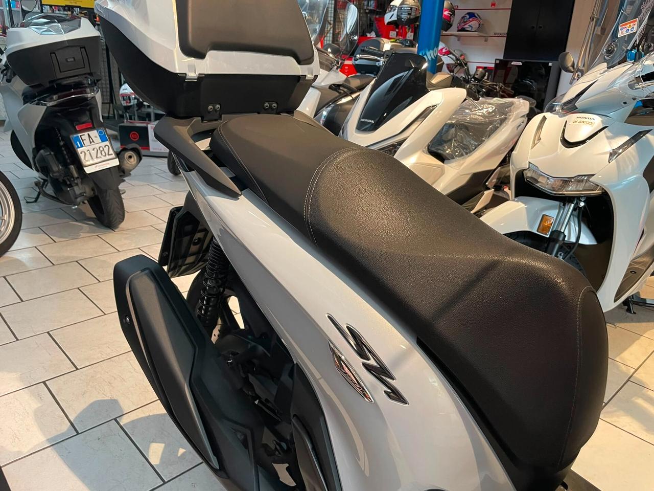 Honda SH 350