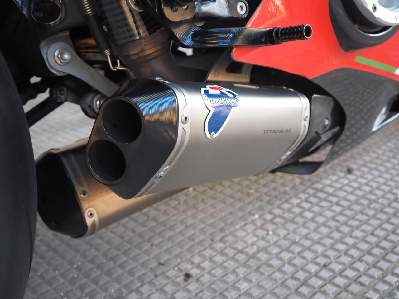 Ducati Panigale V4 S Full Carbon