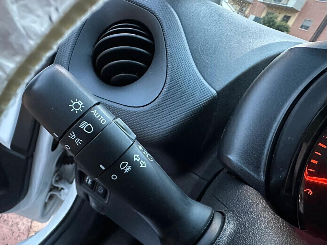 Citroen C1 VTi 72 S&S 5 porte Shine