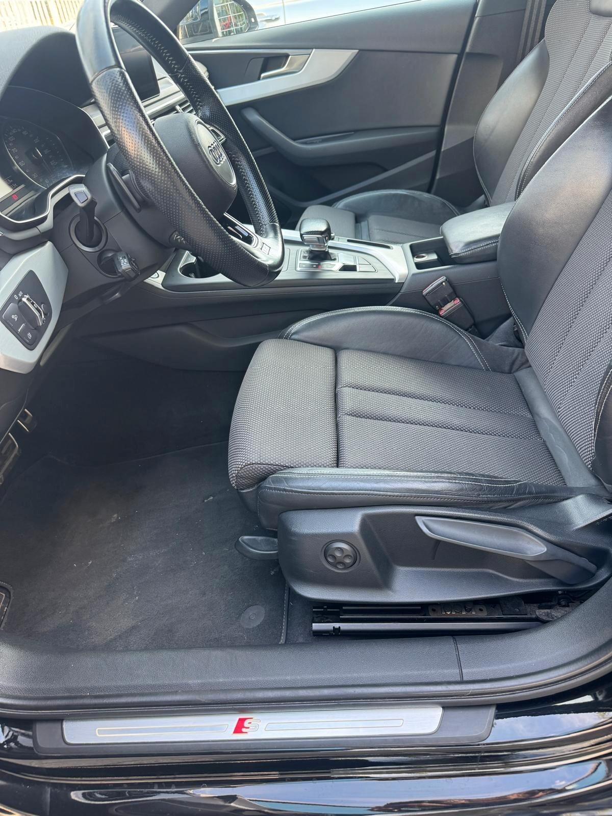 Audi A4 2.0 TDI 150 CV S tronic sline