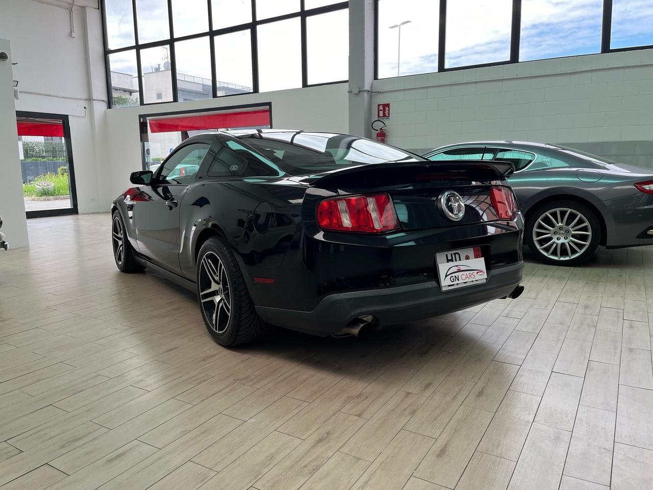Ford Mustang Ford Mustang 3.7 V6 305Cv