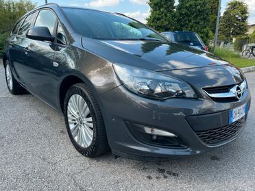 Opel Astra 1.6 CDTI EcoFLEX S&S Sports Tourer Cosmo