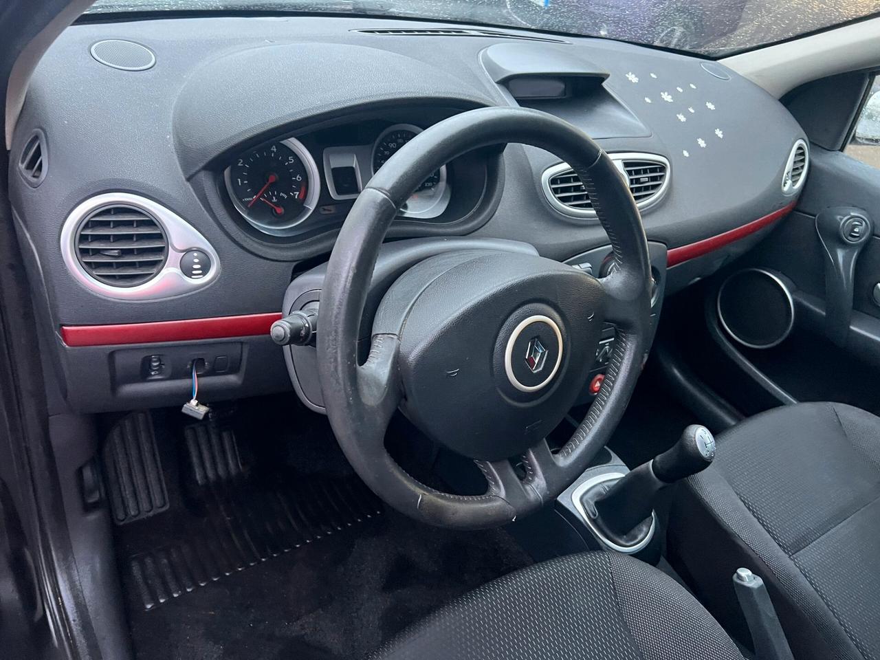 Renault Clio 1.2 16v 75cv GPL *NEOPATENTATI*FRIZIONE-NUOVA*