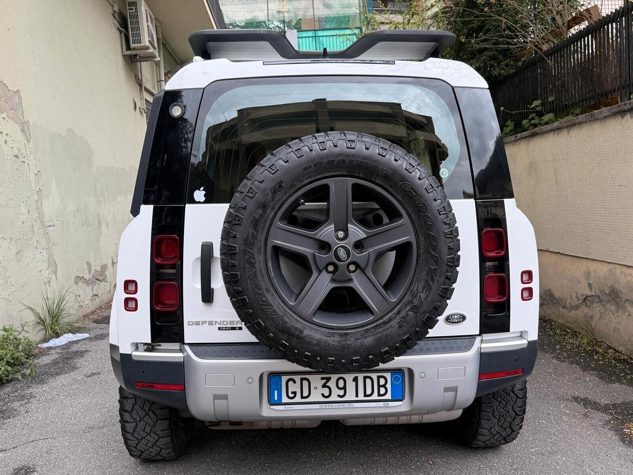 Land Rover Defender 110 2.0 SD4 240CV AWD Auto S ( VERRICELLO )