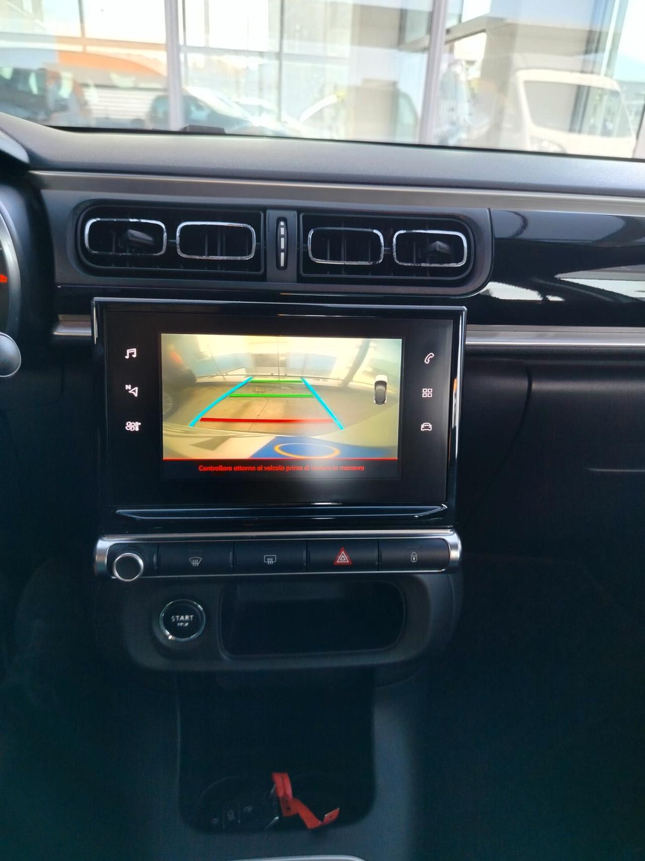 Citroen C3 PureTech 82 GPL Shine FULL OPTIONAL