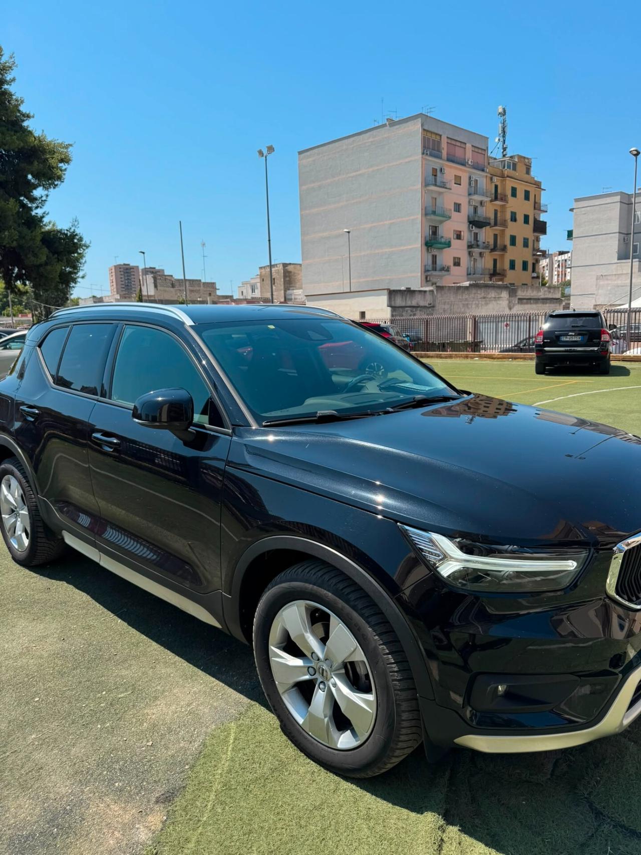 Volvo XC40 D3 Geartronic R-design N1