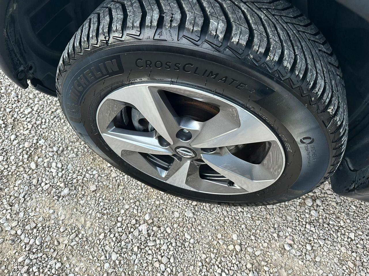 Nissan Juke 1.6 GPL Acenta