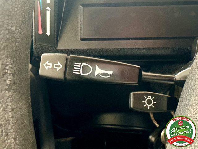 LAND ROVER Defender 90 2.5 Td5 Station Wagon *7 POSTI*NEOPATENTATI*