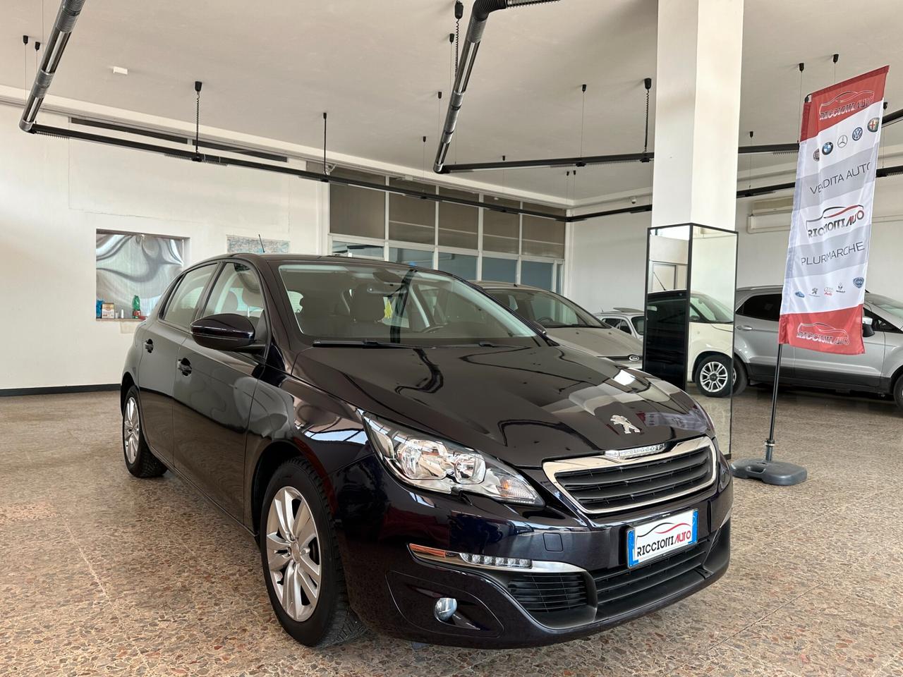 PEUGEOT 308 1.6 120CV EAT6 BUSINESS