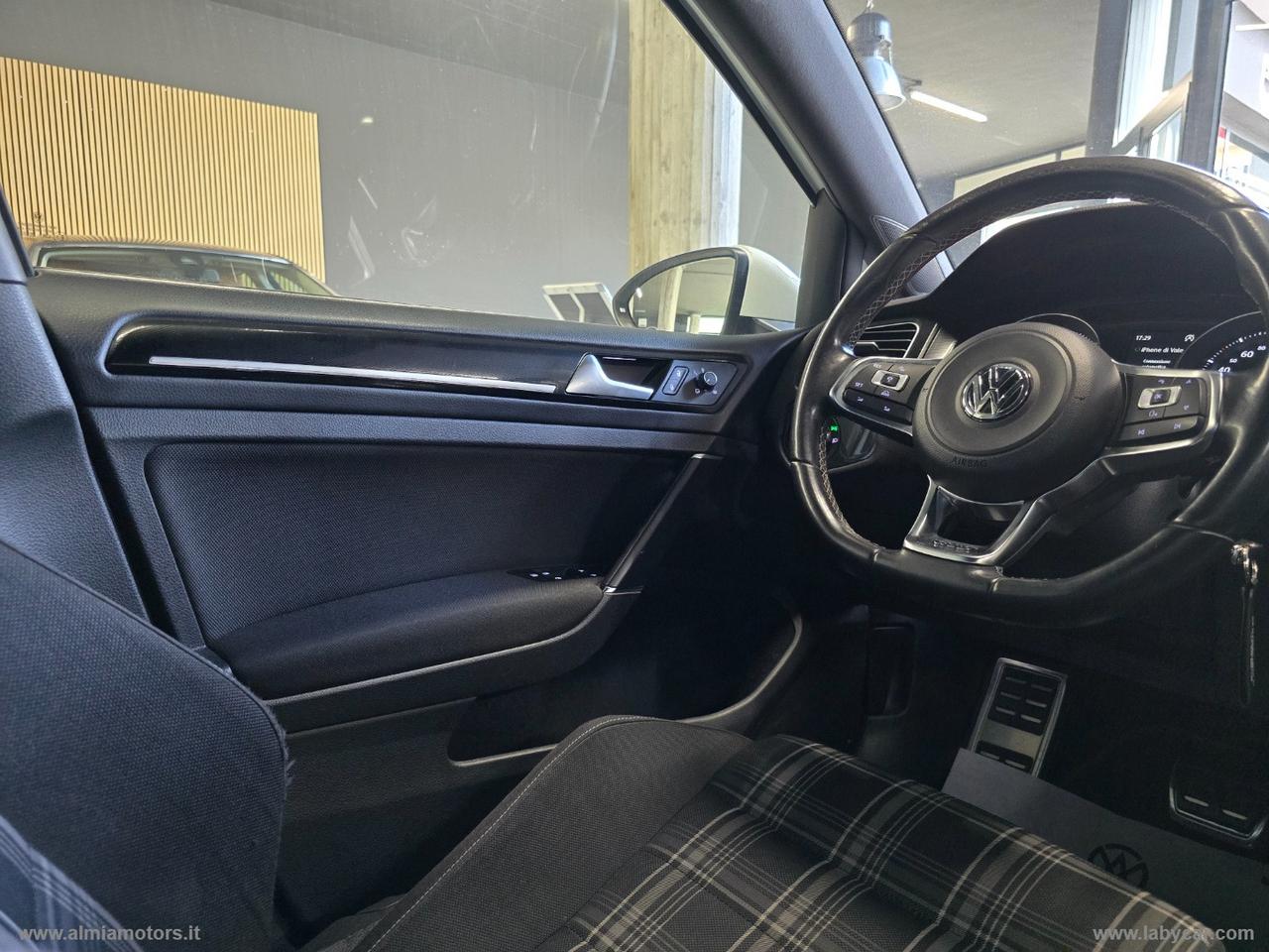 VOLKSWAGEN Golf GTD 2.0 TDI DSG 5p. BMT