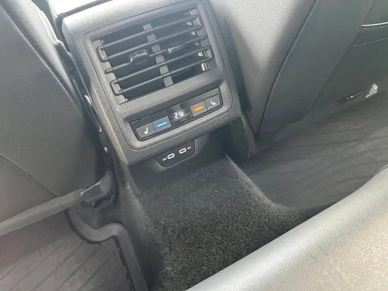 Volkswagen Golf 2.0 TDI DSG GTD