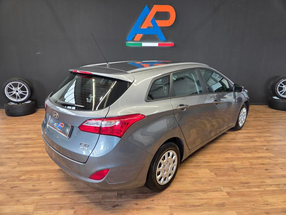 Hyundai i30 Wagon 1.6 crdi Comfort 110cv