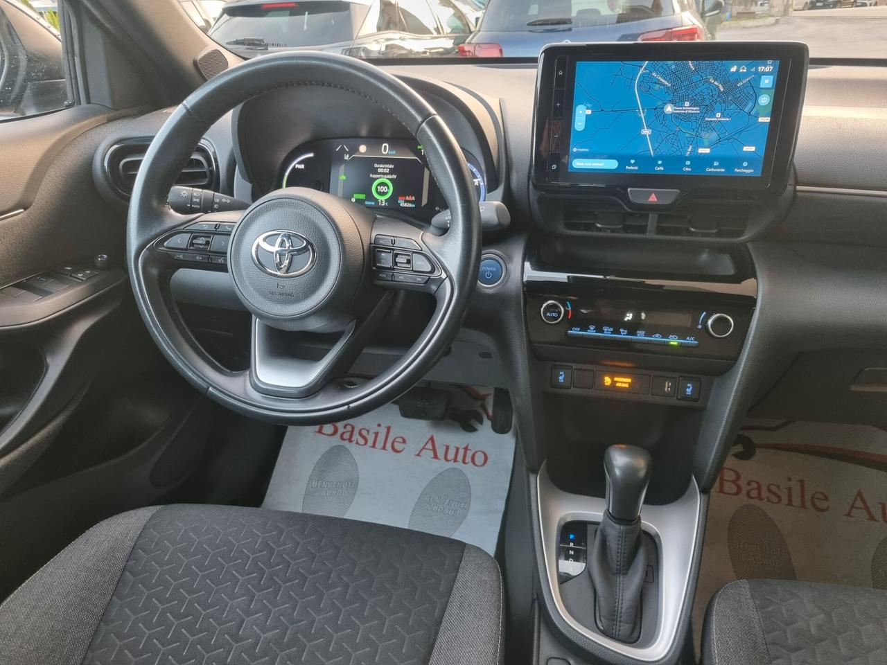 Toyota Yaris Cross 1.5 Hybrid 5p. E-CVT AWD-i Trend