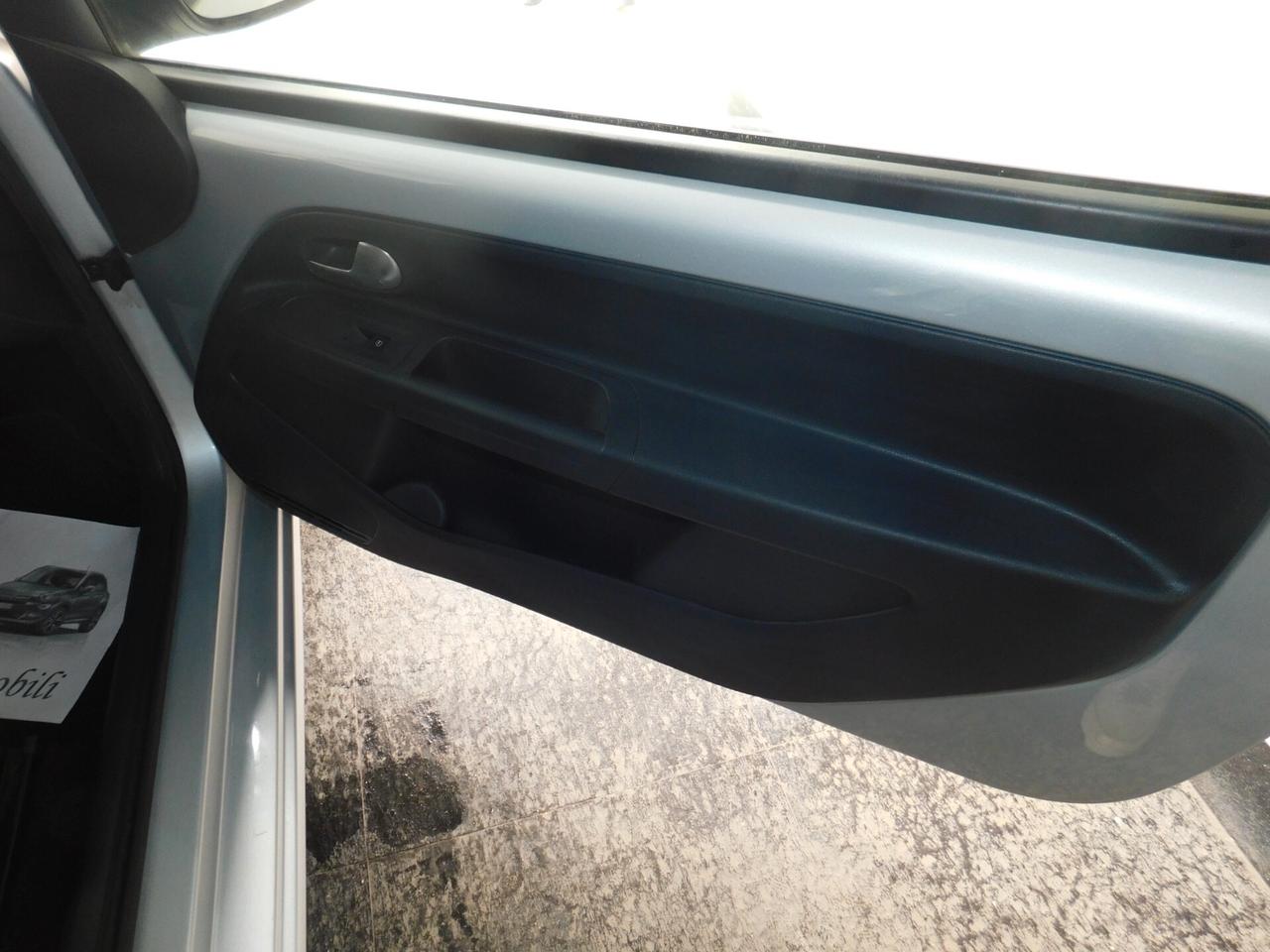 Volkswagen up! 1.0 75 CV 3p. move
