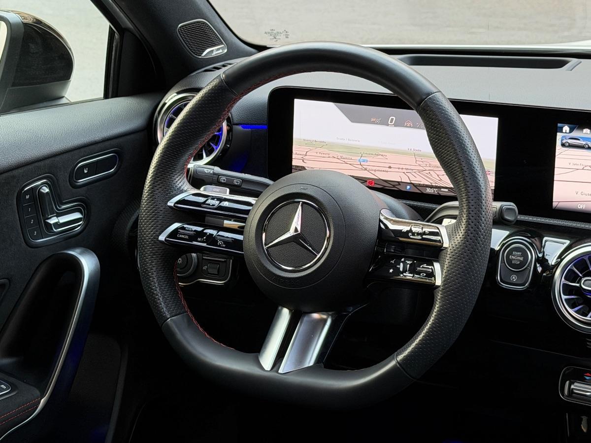 New Mercedes Classe A 250 4Matic Premium AMG Night Edition