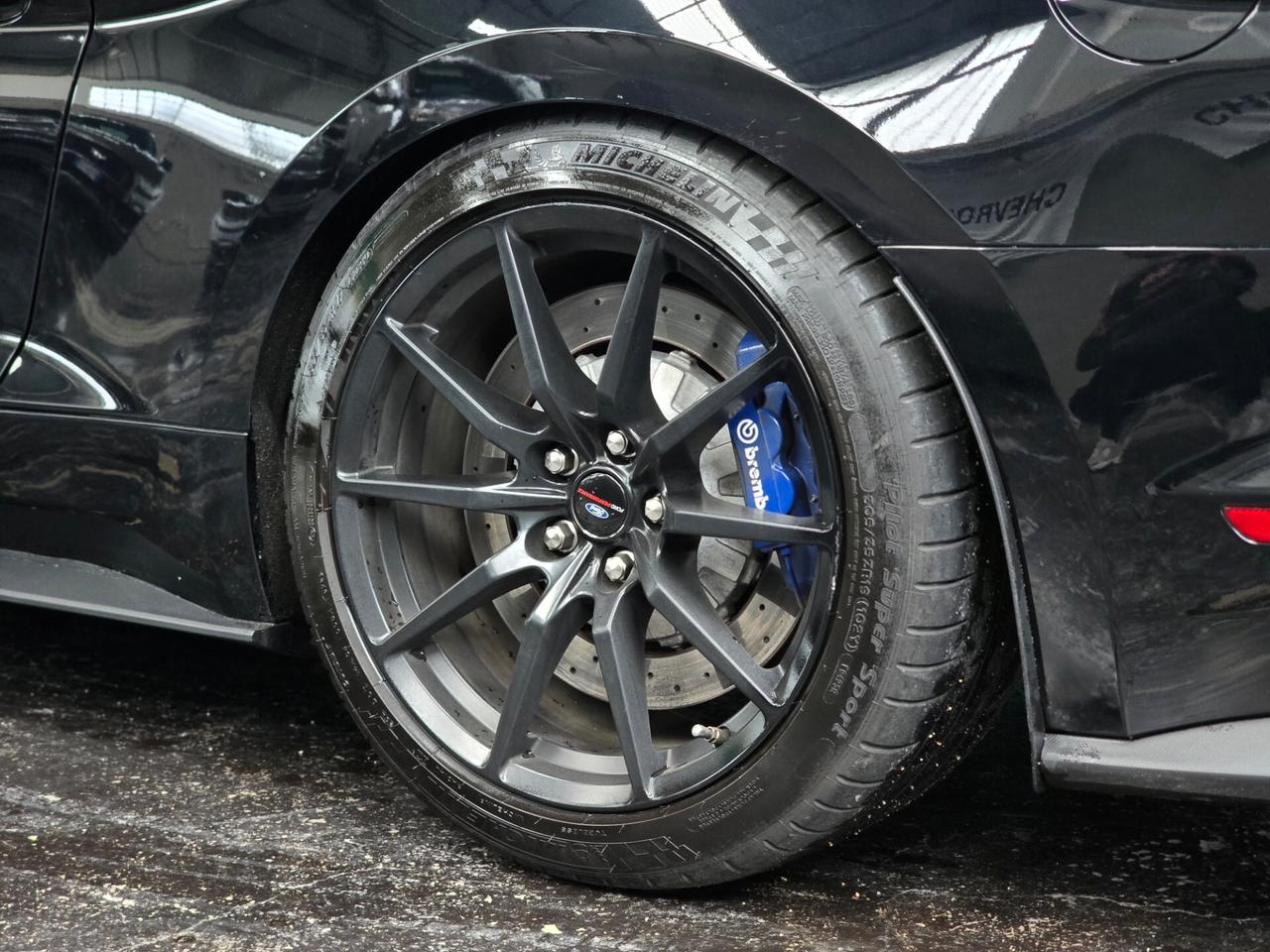 Ford Mustang Shelby GT350 5.2 V8