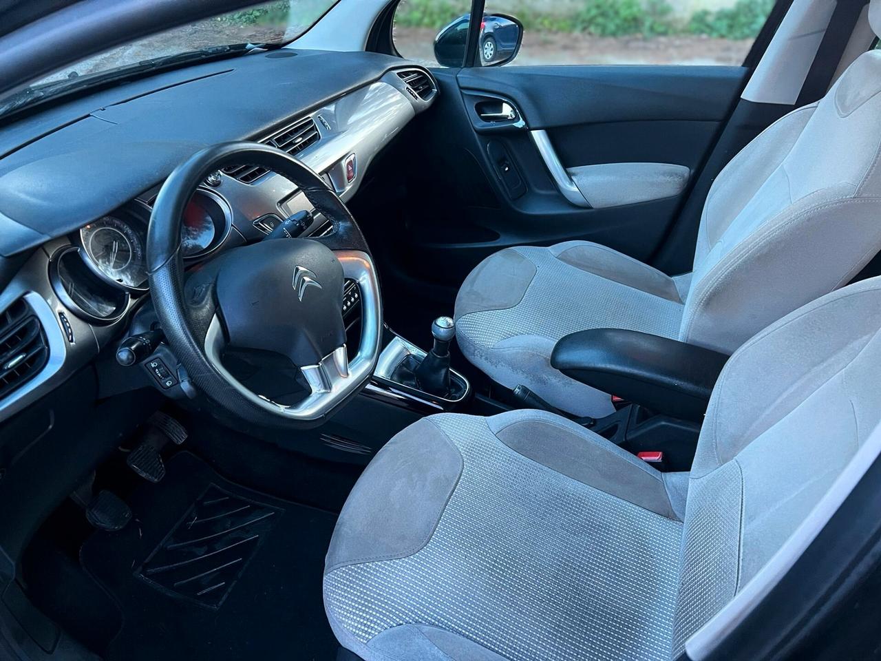 CITROEN C3 1.4 GPL Exclusive - 2010