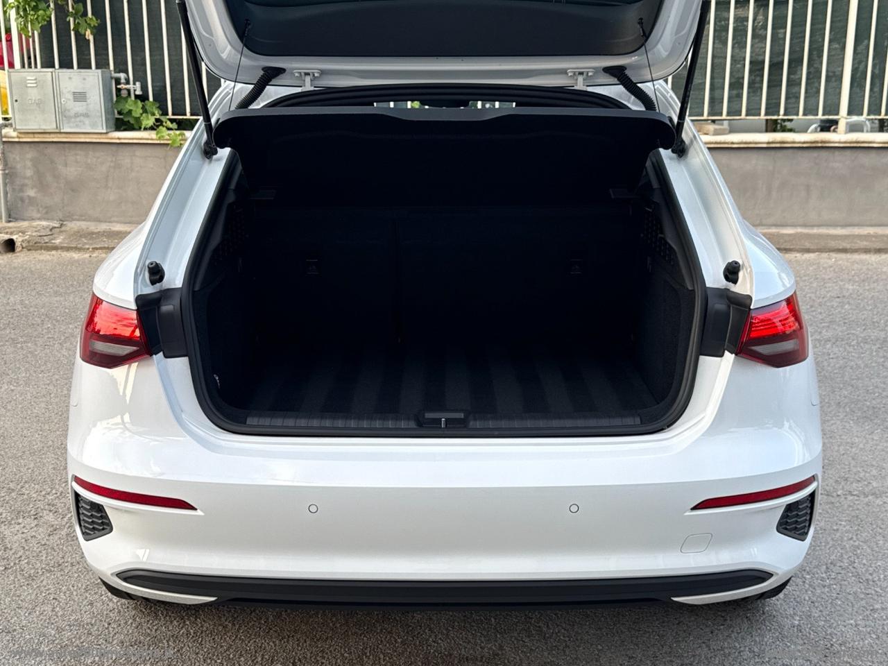 AUDI A3 SPB 30 TDI Business