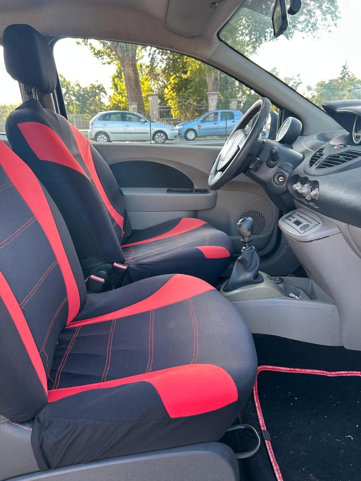 Renault Twingo 1.2 16V Initiale OK NEO PATENTATI