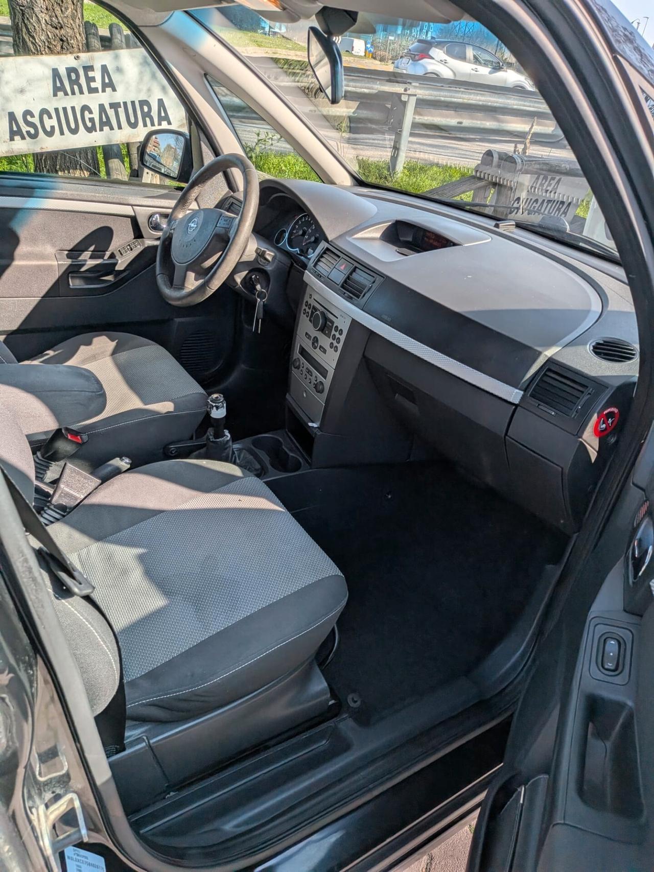Opel Meriva 1.6 16V Cosmo