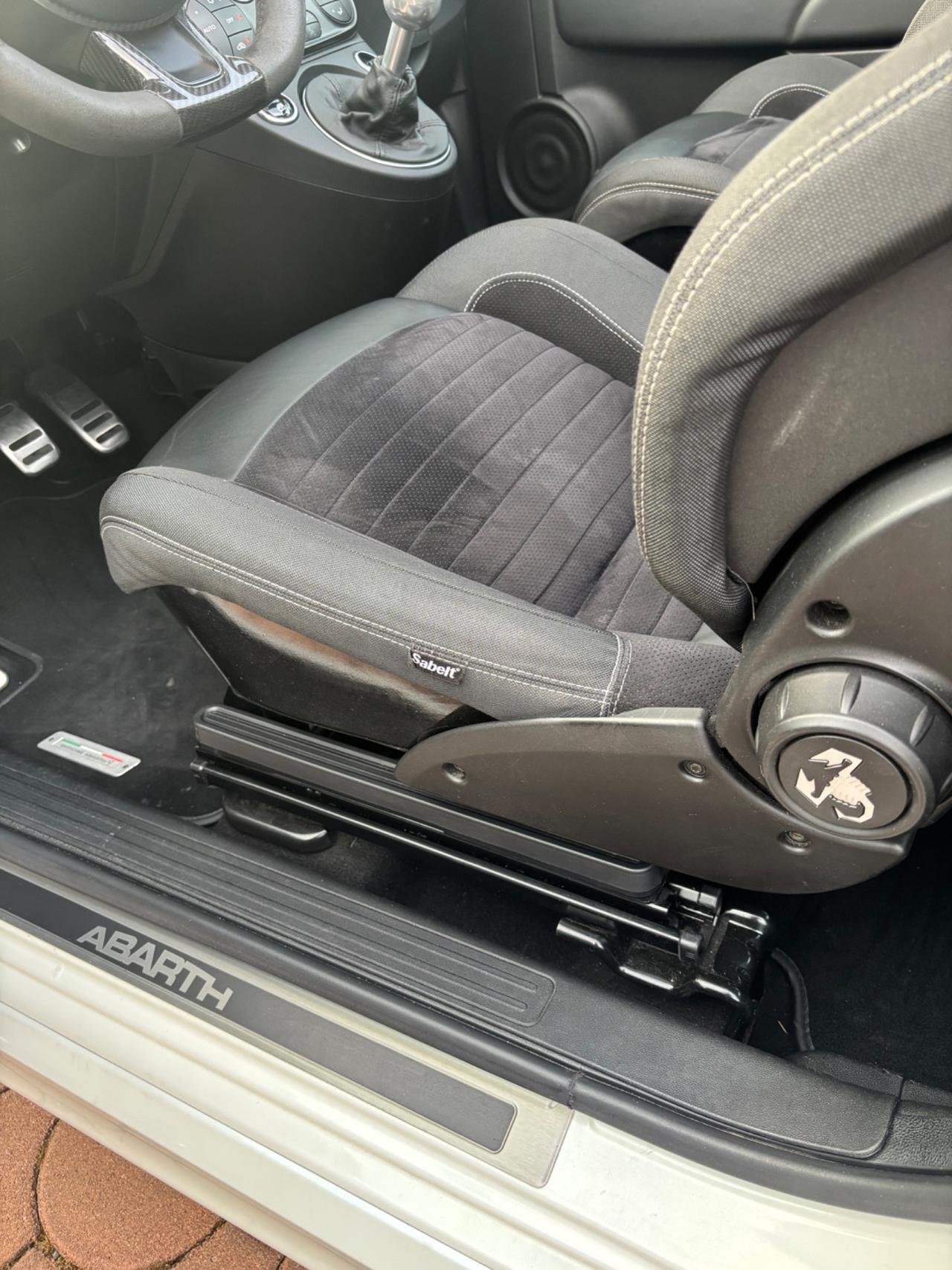 Abarth 595 C 1.4 Turbo T-Jet 180 CV Competizione 2021