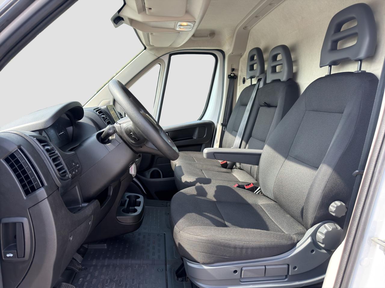 FIAT Ducato (4ª serie) Ducato 30 2.2 Mjt 120CV PC-TN Furgone