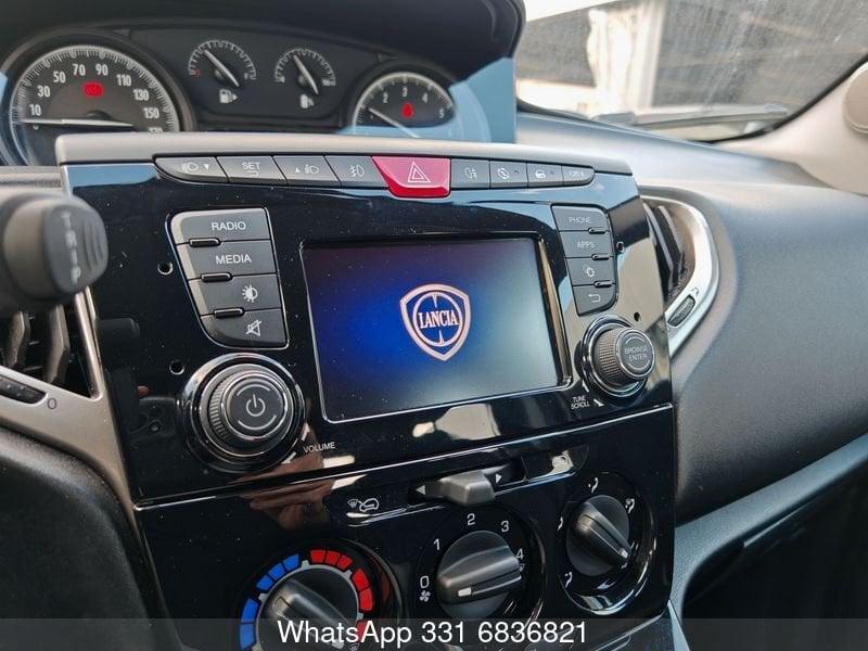 Lancia Ypsilon Ypsilon 1.0 FireFly 5 porte S&S Hybrid Ecochic Gold