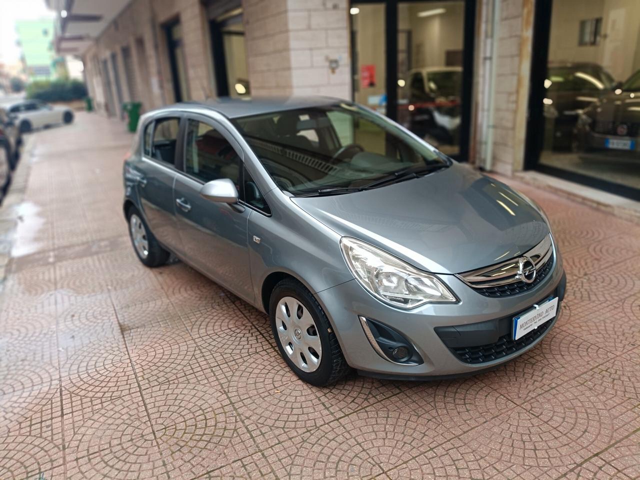 Opel Corsa 1.2 5 porte Edition-Neopatentati-Euro5490