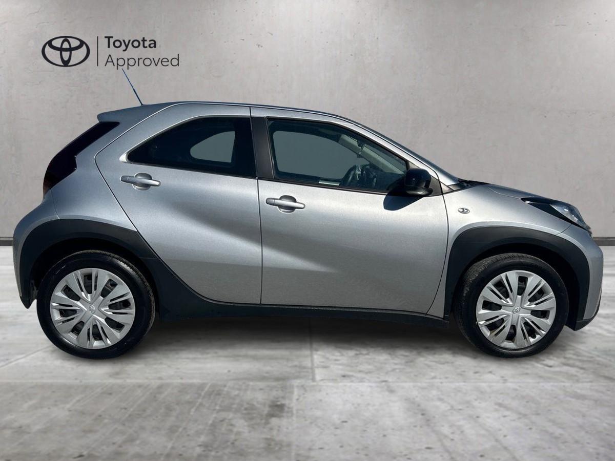 TOYOTA Aygo X - Aygo X 1.0 Active 72cv