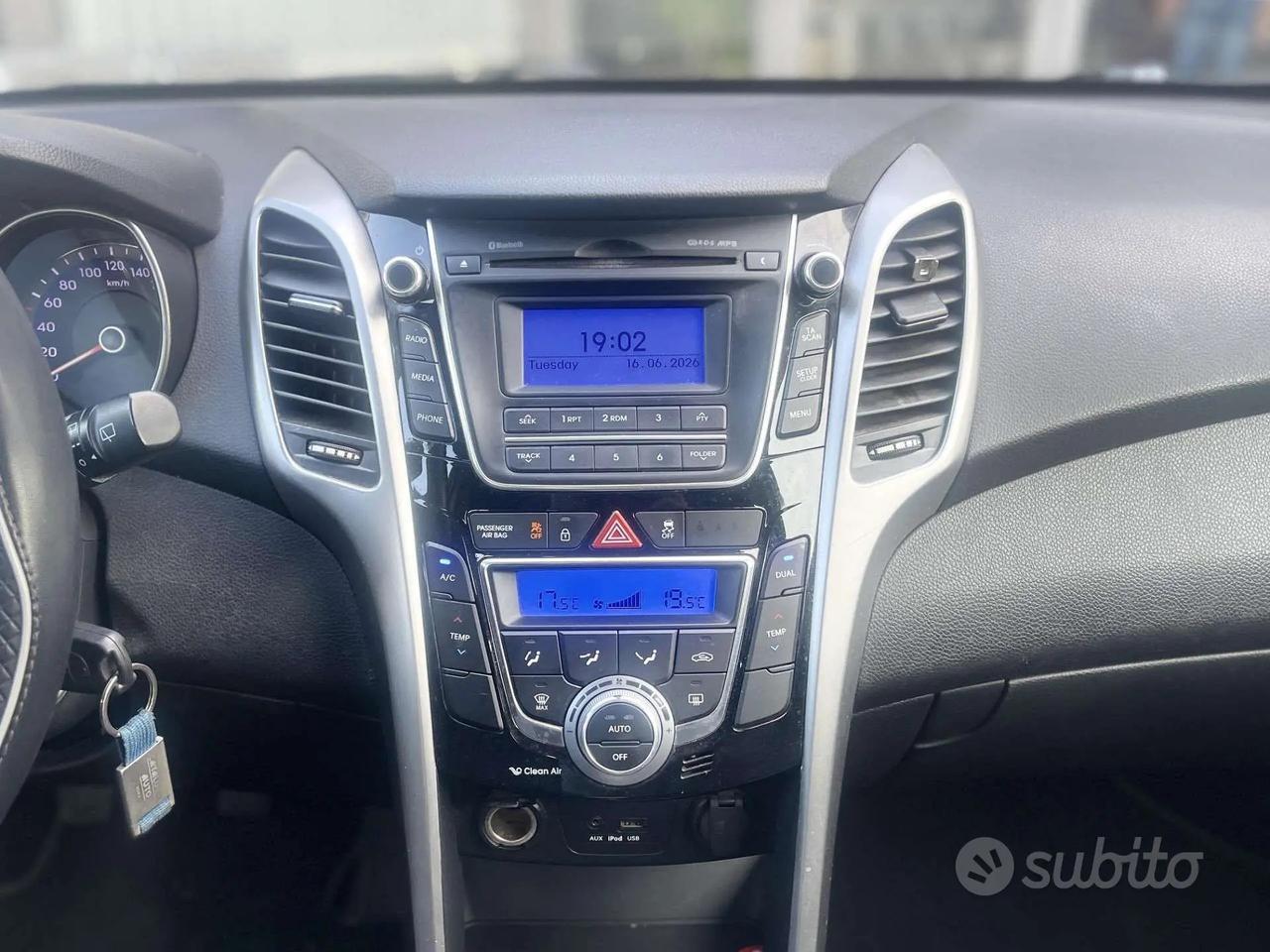 Hyundai i30 1.6 Diesel 110CV E5 Neo - 2012