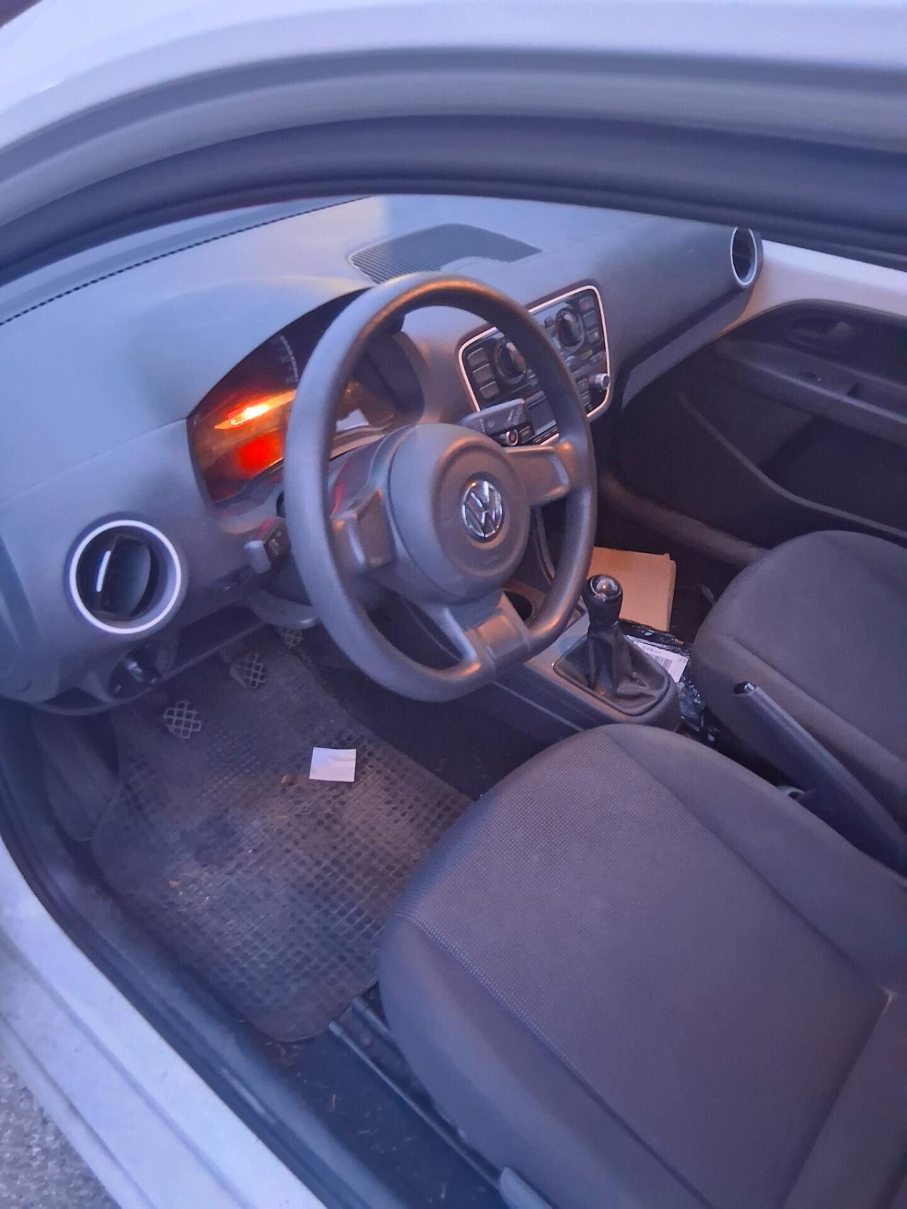 Volkswagen up! 1.0 3p. move