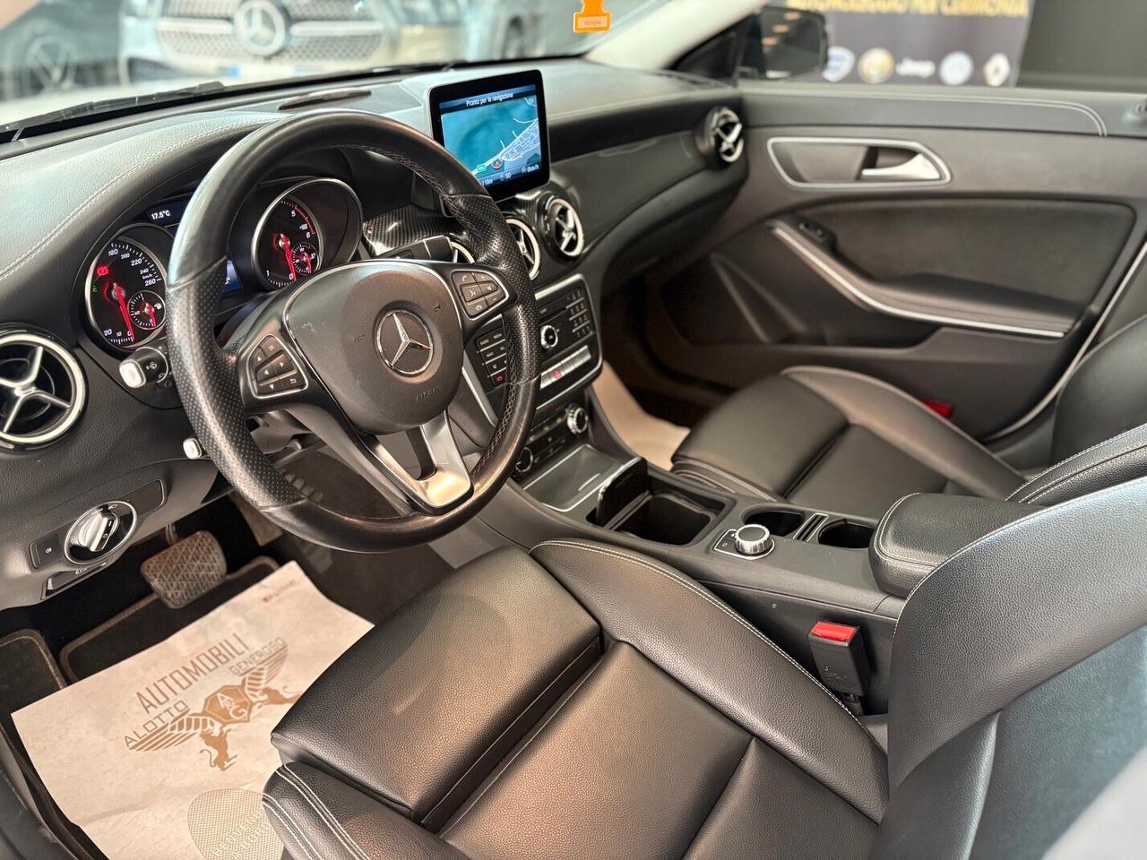 Mercedes-benz CLA 200 d 4Matic Automatic Premium (EDITION)