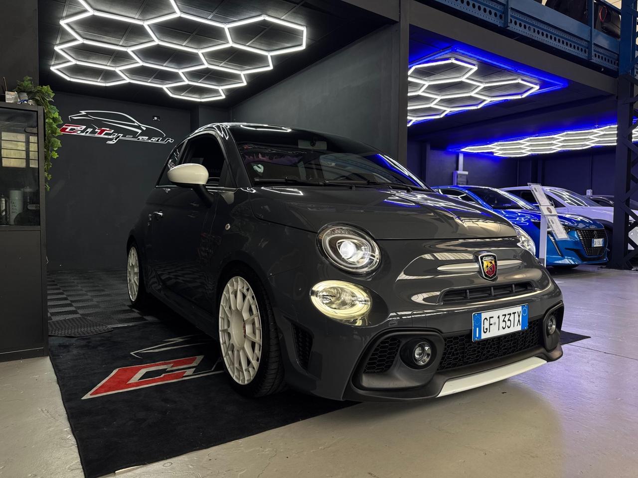 Fiat 500 Abarth 595 (2021) – 145 CV di Pura Adrenalina