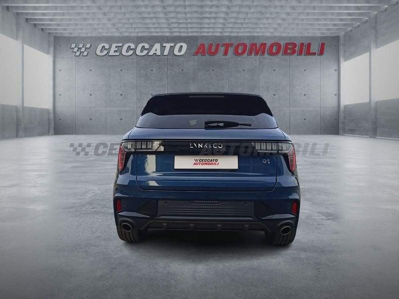 Lynk & Co 01 01 1.5 td phev