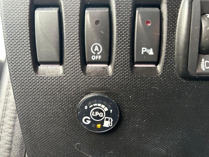 Renault Twingo 0.9 TCe GPL 90cv Duel 0.9 tce Duel Gpl 90cv