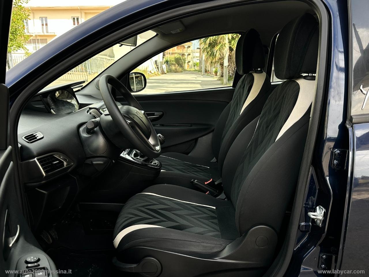 LANCIA Ypsilon 1.3 MJT 95 CV 5p. S&S Gold