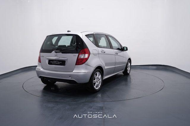 MERCEDES-BENZ A 180 CDI Automatic Premium