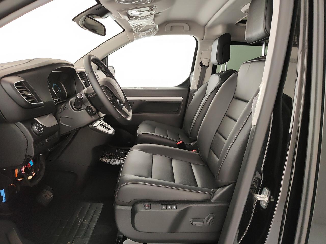 Peugeot Traveller e-Traveller motore elettrico 136 CV 75kWh Std Business Vip