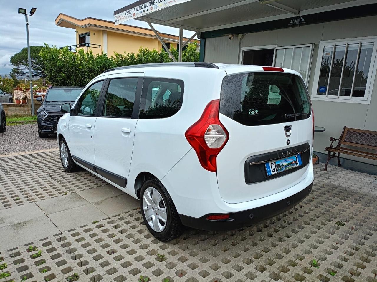 Dacia Lodgy Stepway 1.5 Blue dCi 8V 115CV 7 posti