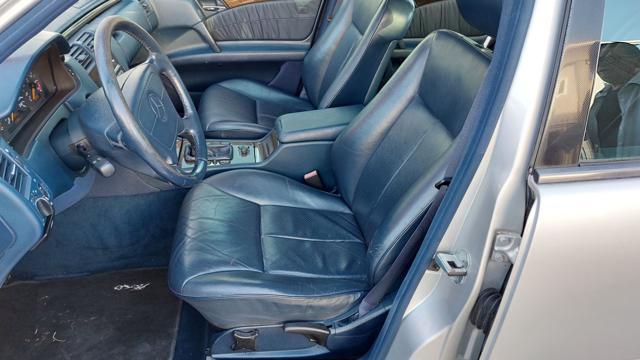 MERCEDES-BENZ E 200 cat Avantgarde OK Neopatentati