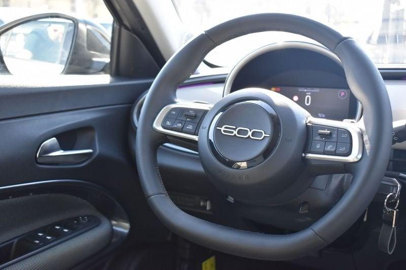 FIAT 600 1.2 MHEV 100cv